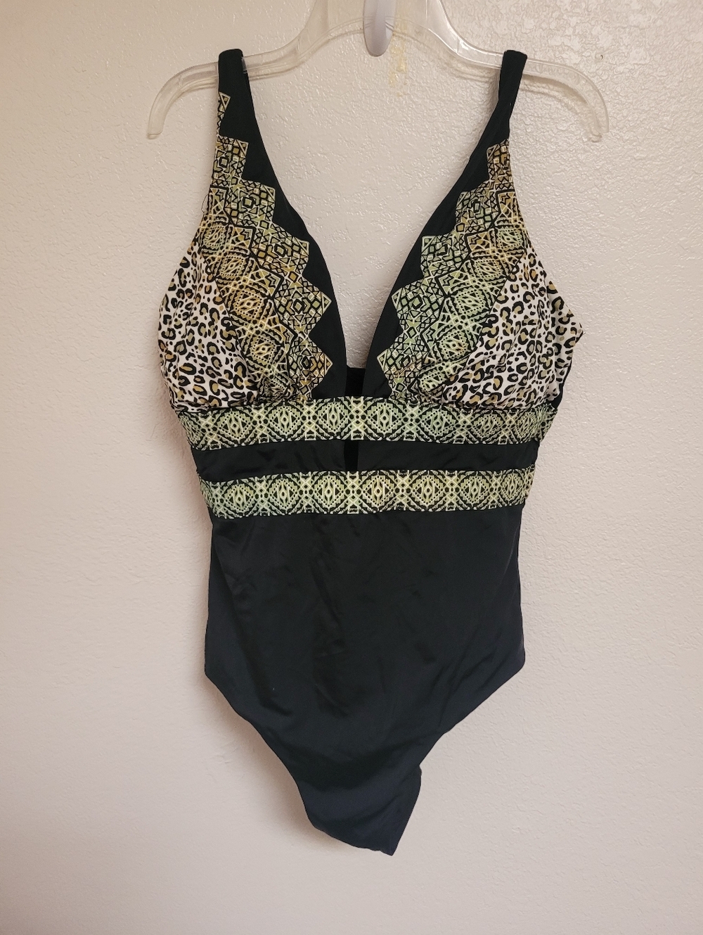 Swimsuits For All Plunge Neckline Swimsuit